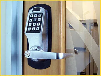Hartford Locksmith And Key Hartford, CT 860-544-9074 Hartford Locksmith And Key Hartford, CT 860-544-9074